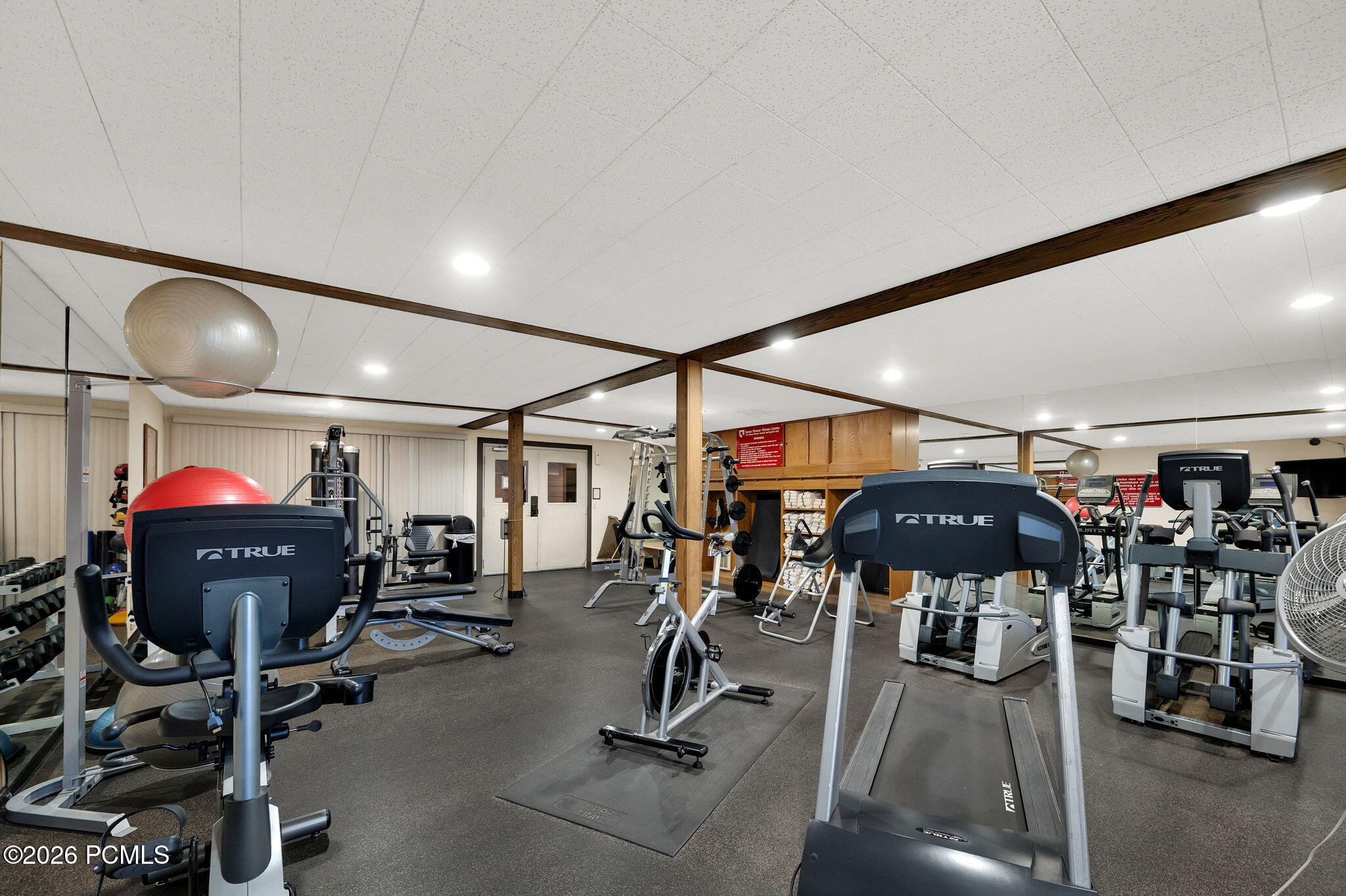 405 Silver King Drive 121