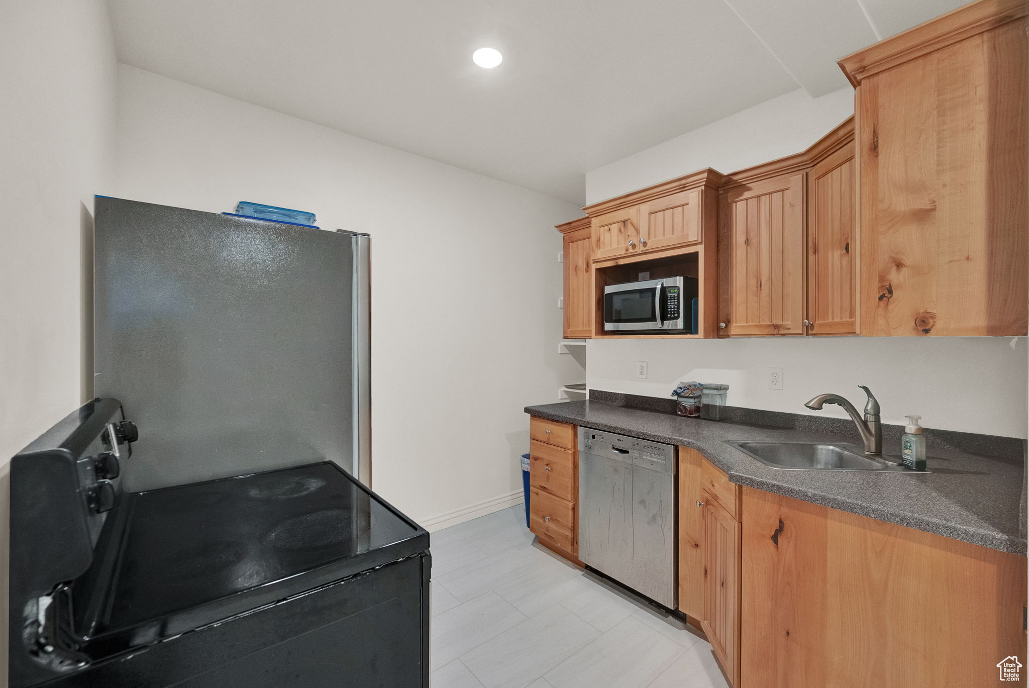 1539 E TUMBLEWEED WAY