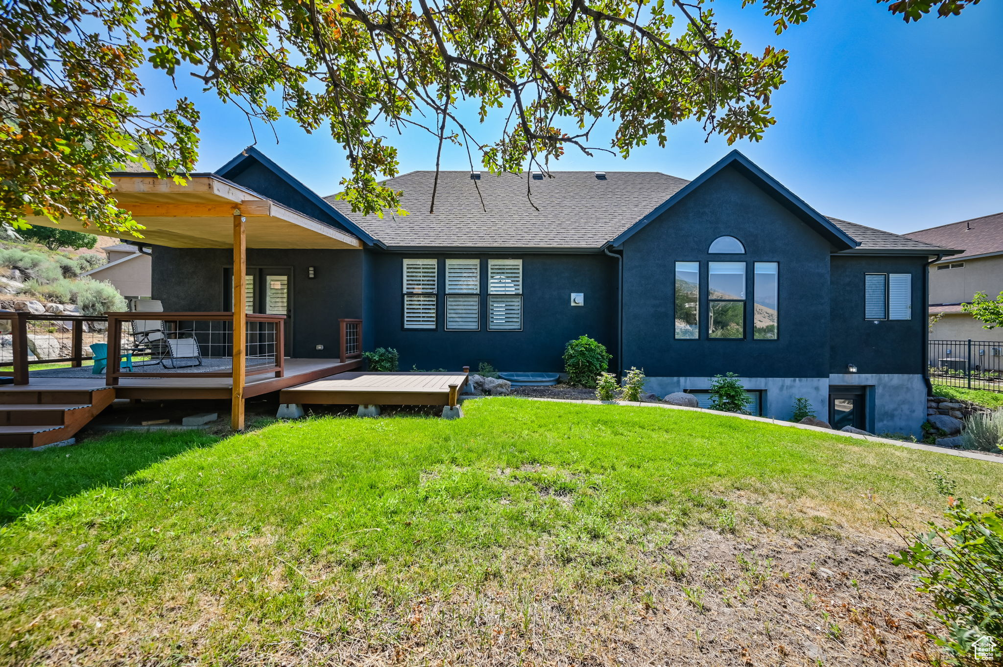 1539 E TUMBLEWEED WAY