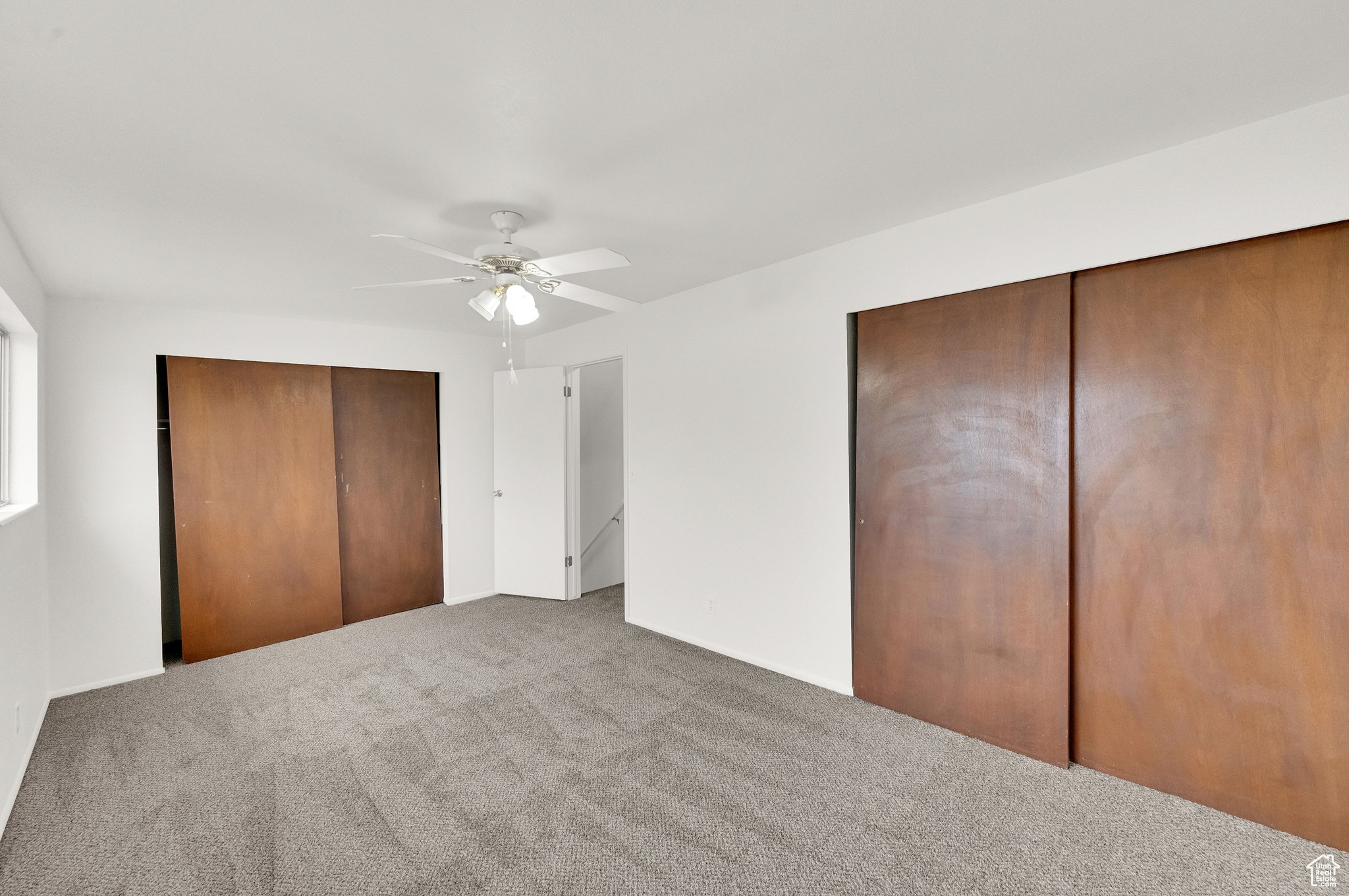 254 N SILVER STAR DR