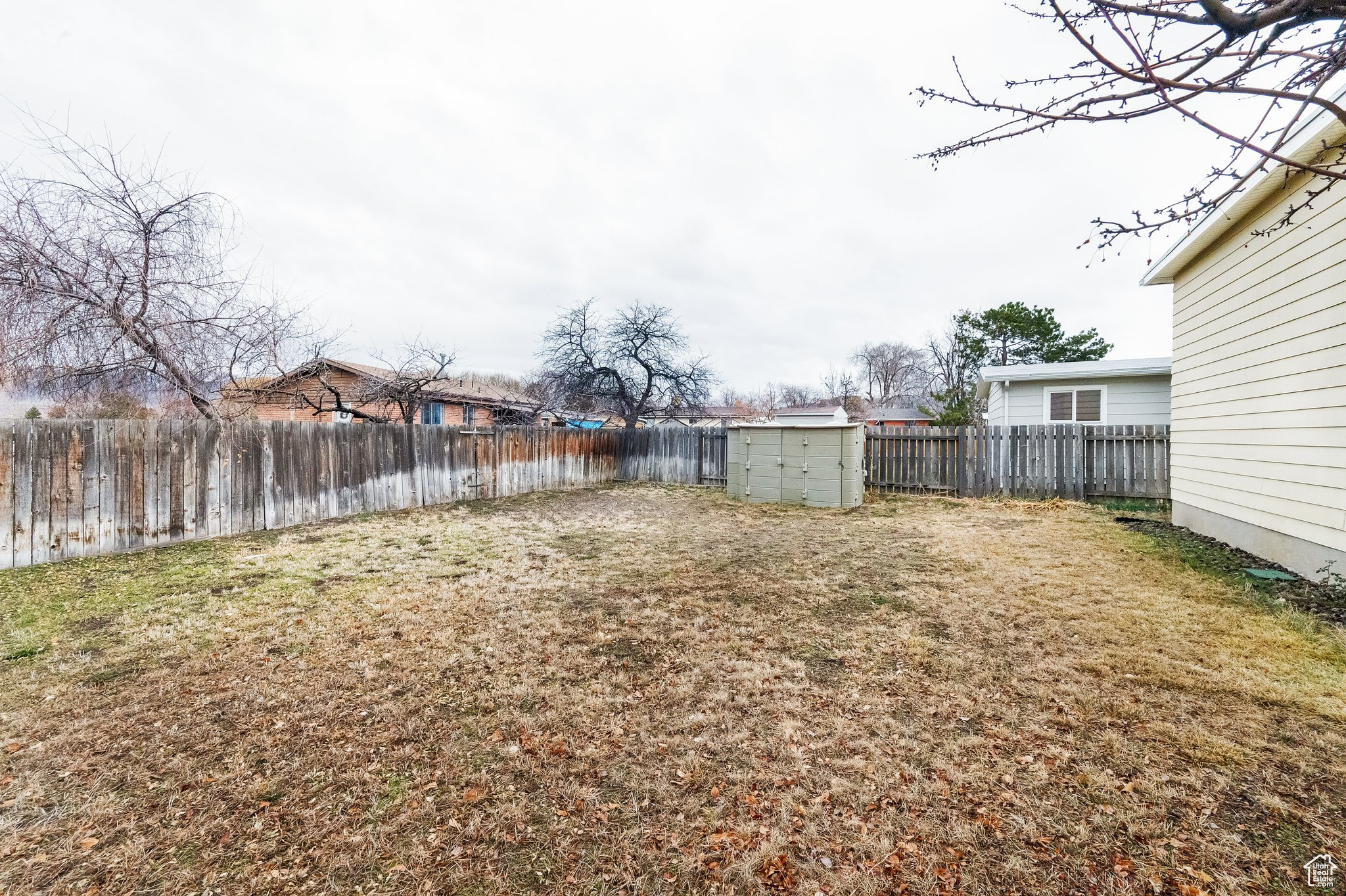 254 N SILVER STAR DR