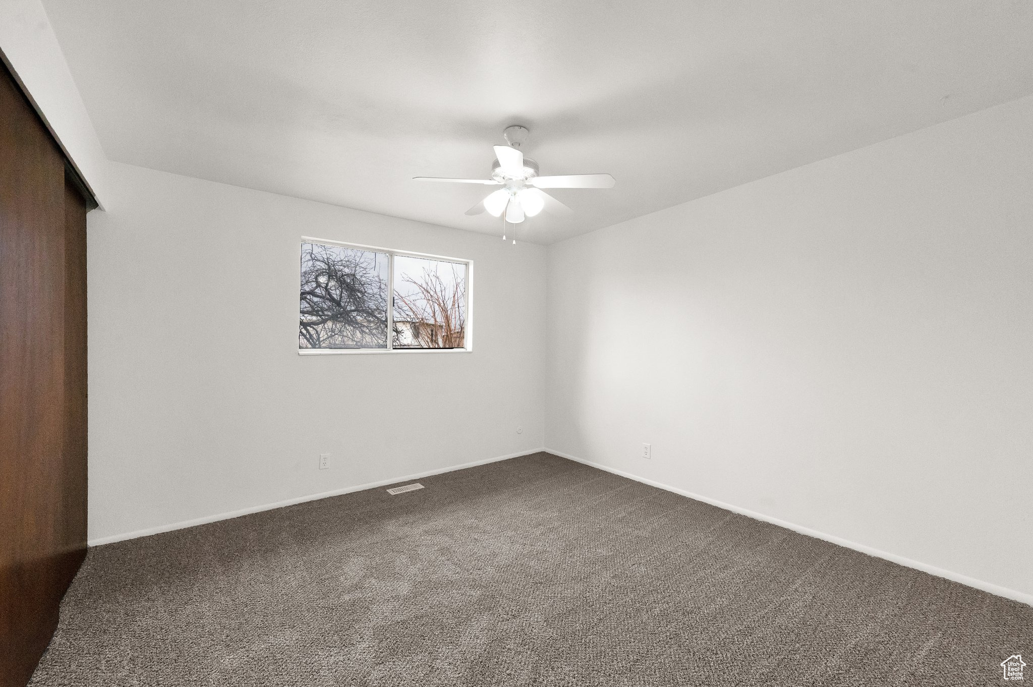 254 N SILVER STAR DR