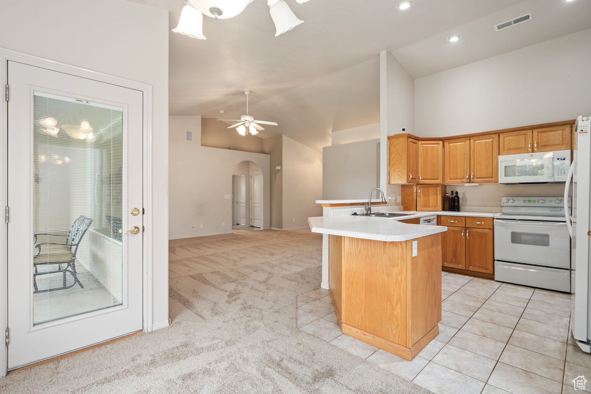 504 E MAJESTIC DR