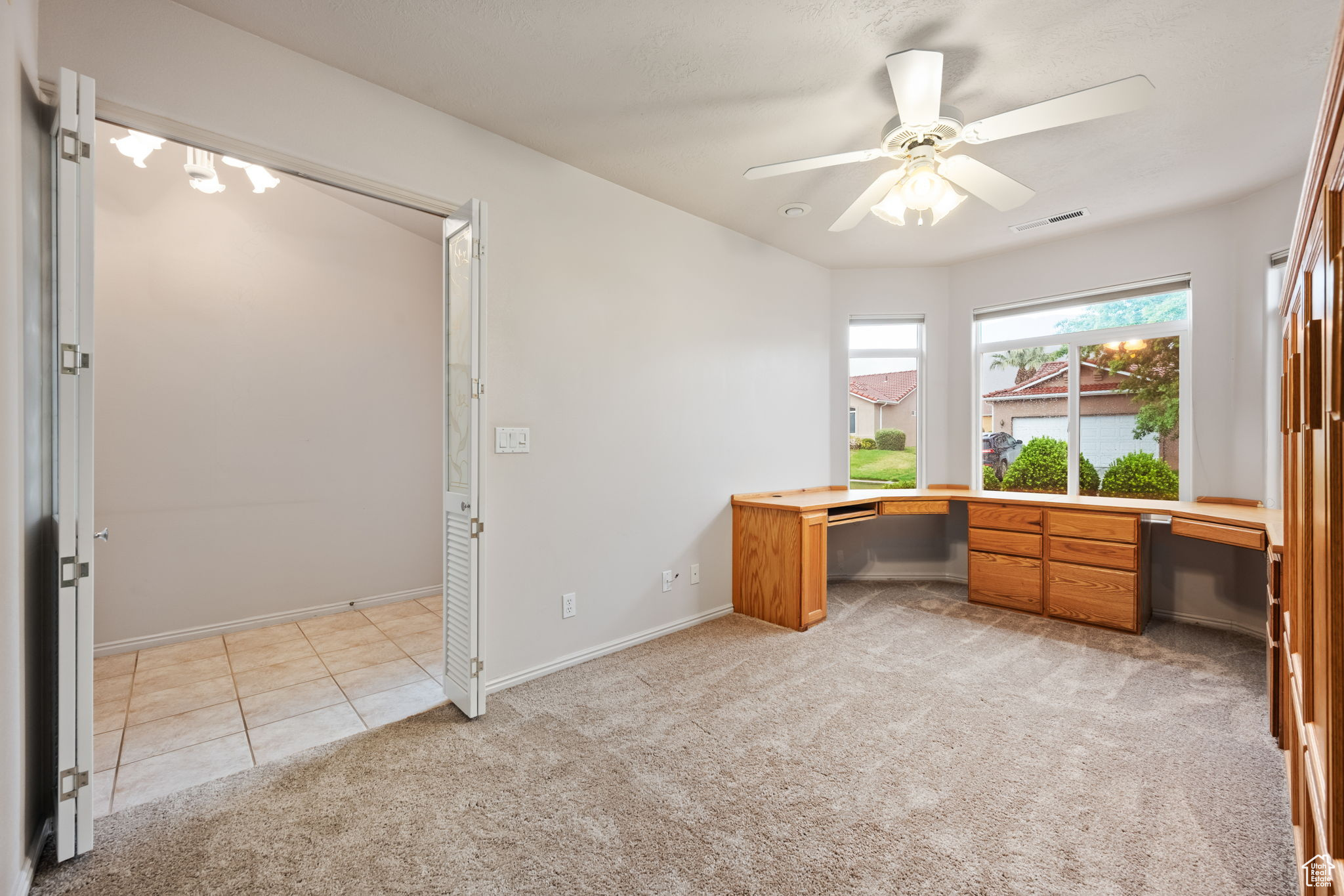 504 E MAJESTIC DR