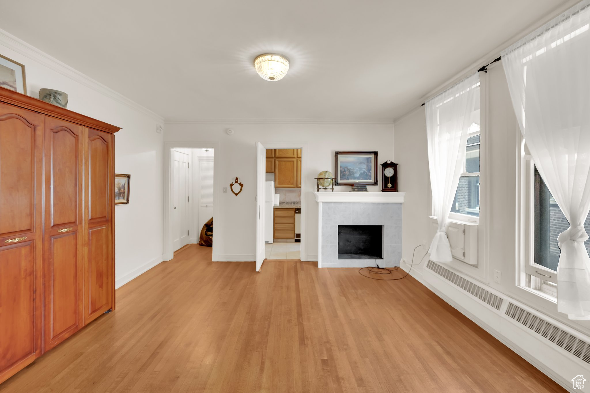 29 S STATE ST #810
