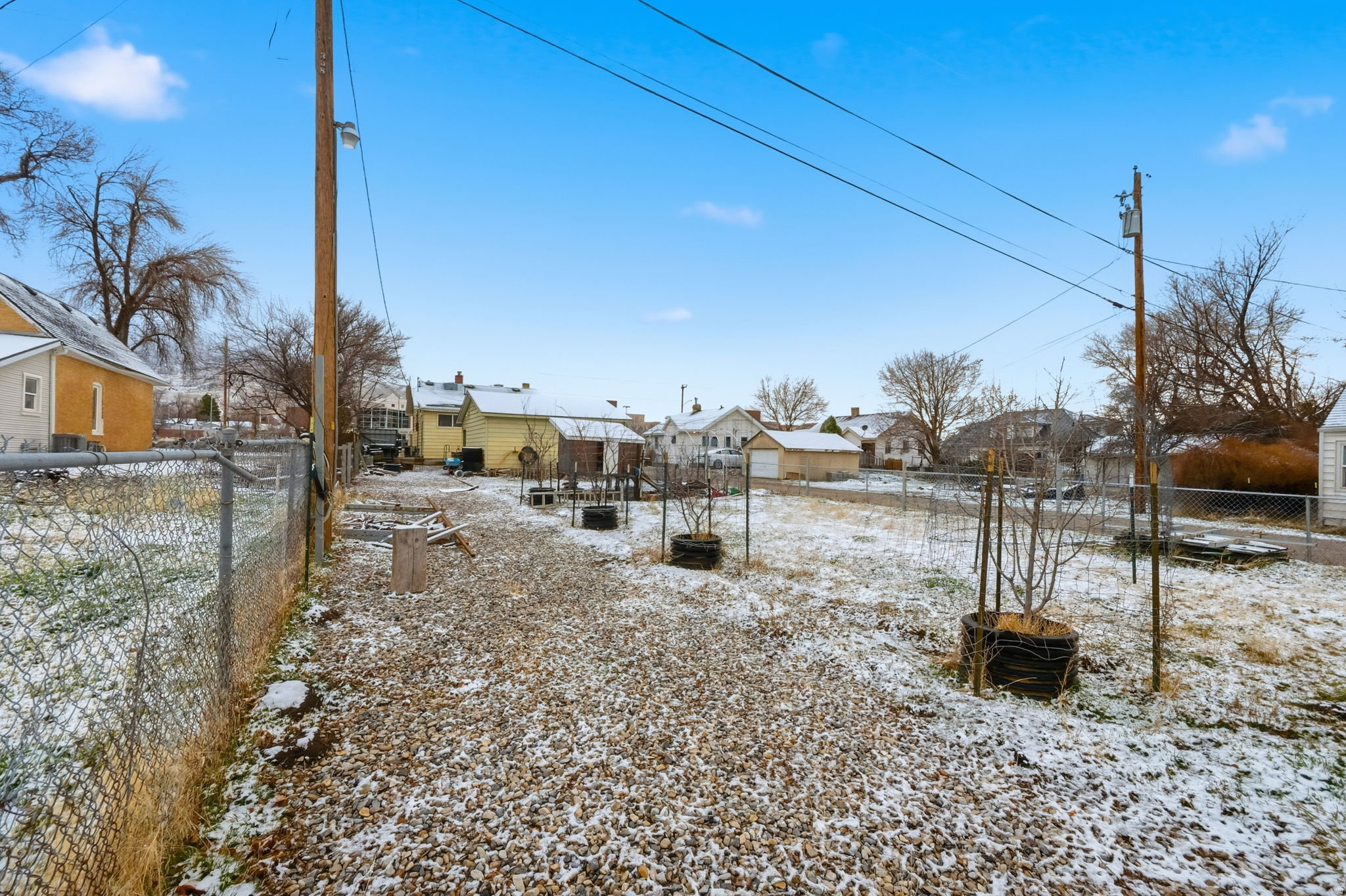318 W VINE ST