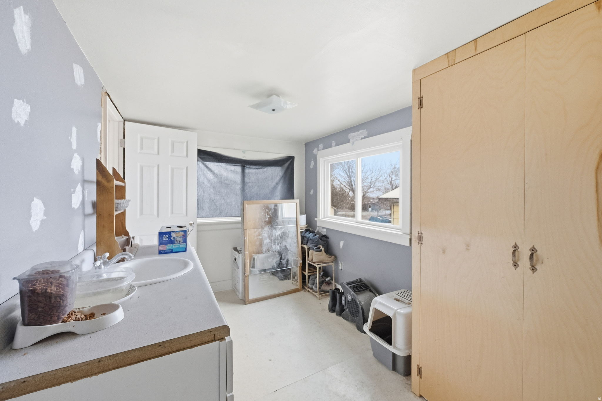 318 W VINE ST