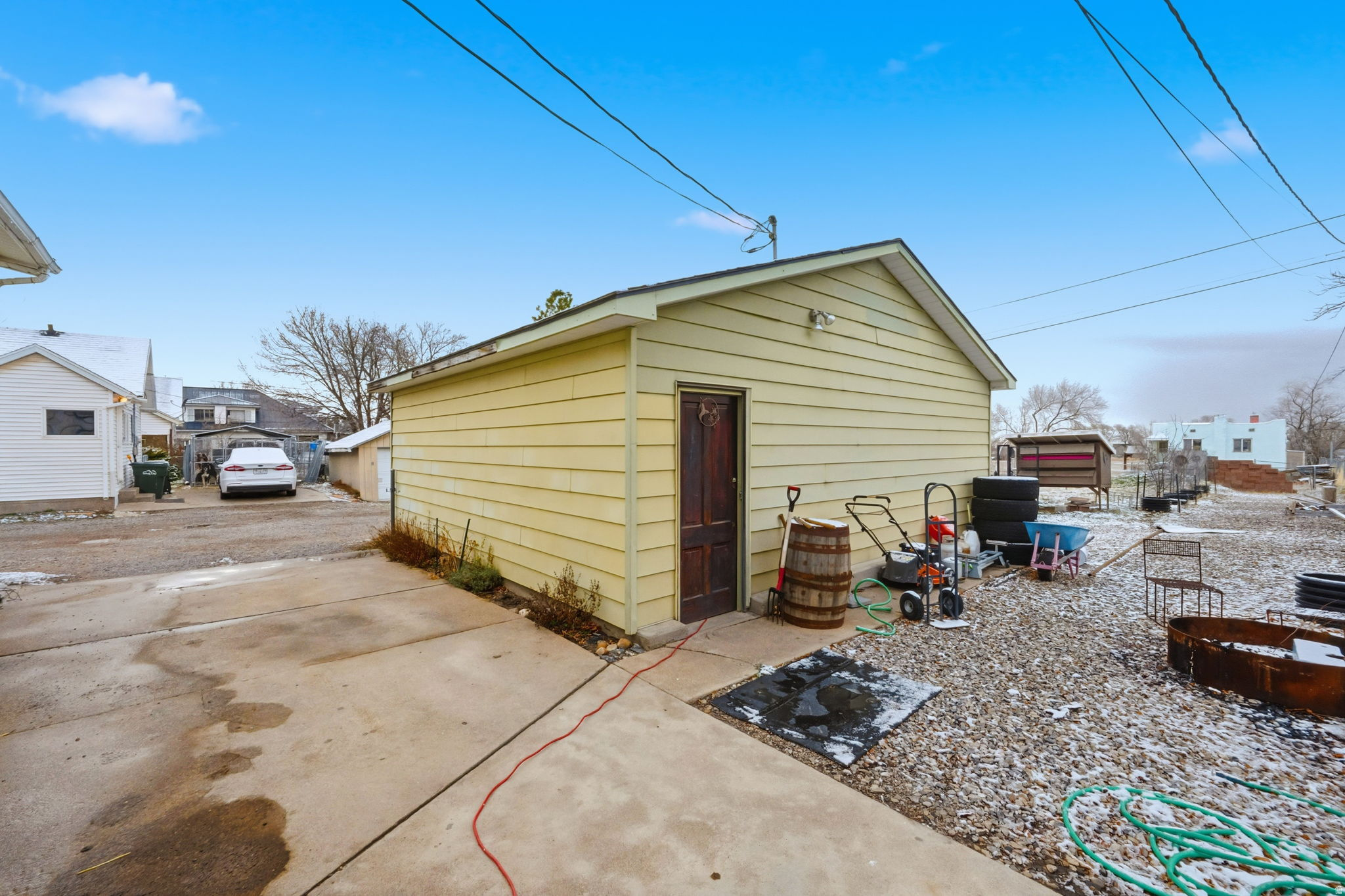 318 W VINE ST