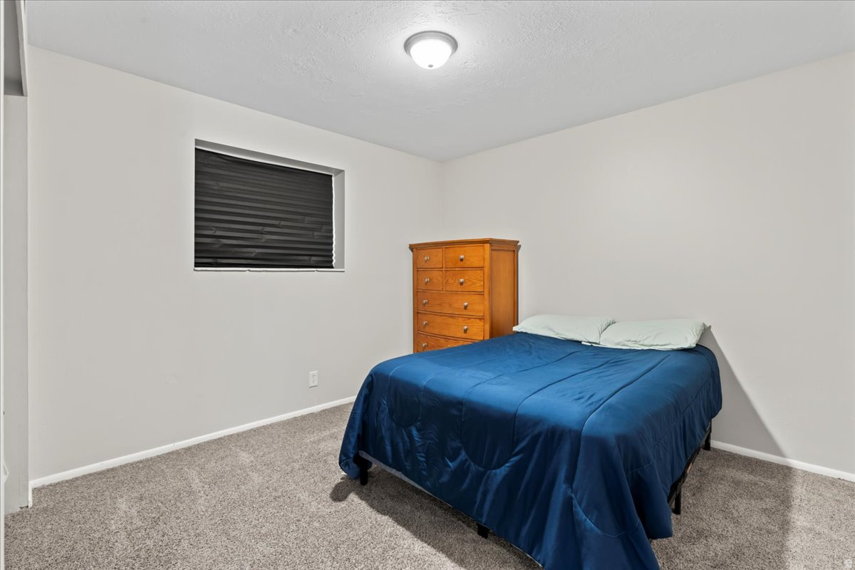 5929 W DRY BONE CIR