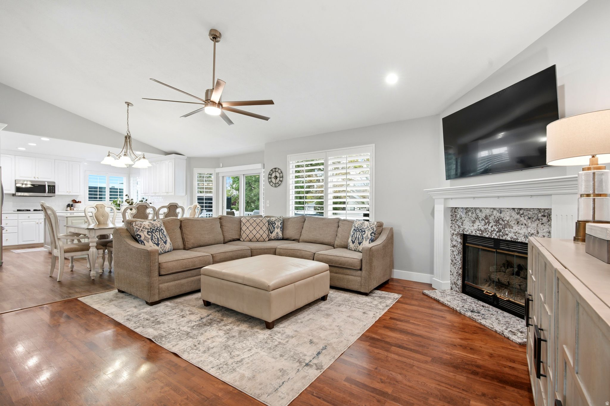 7639 S WOOD MESA DR