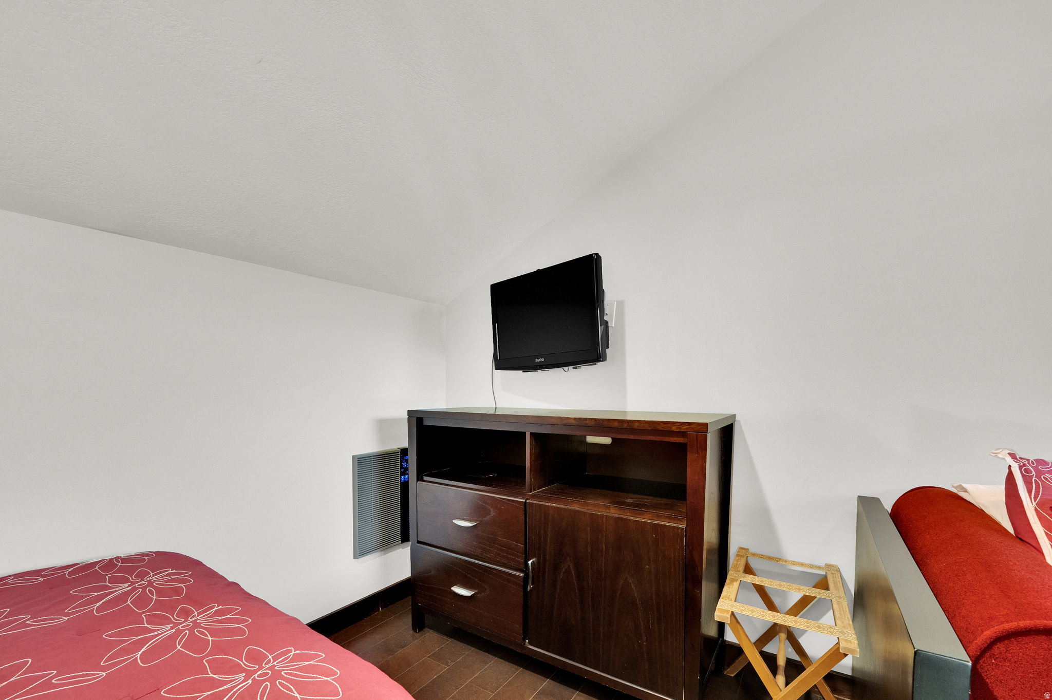 405 SILVER KING DR #121