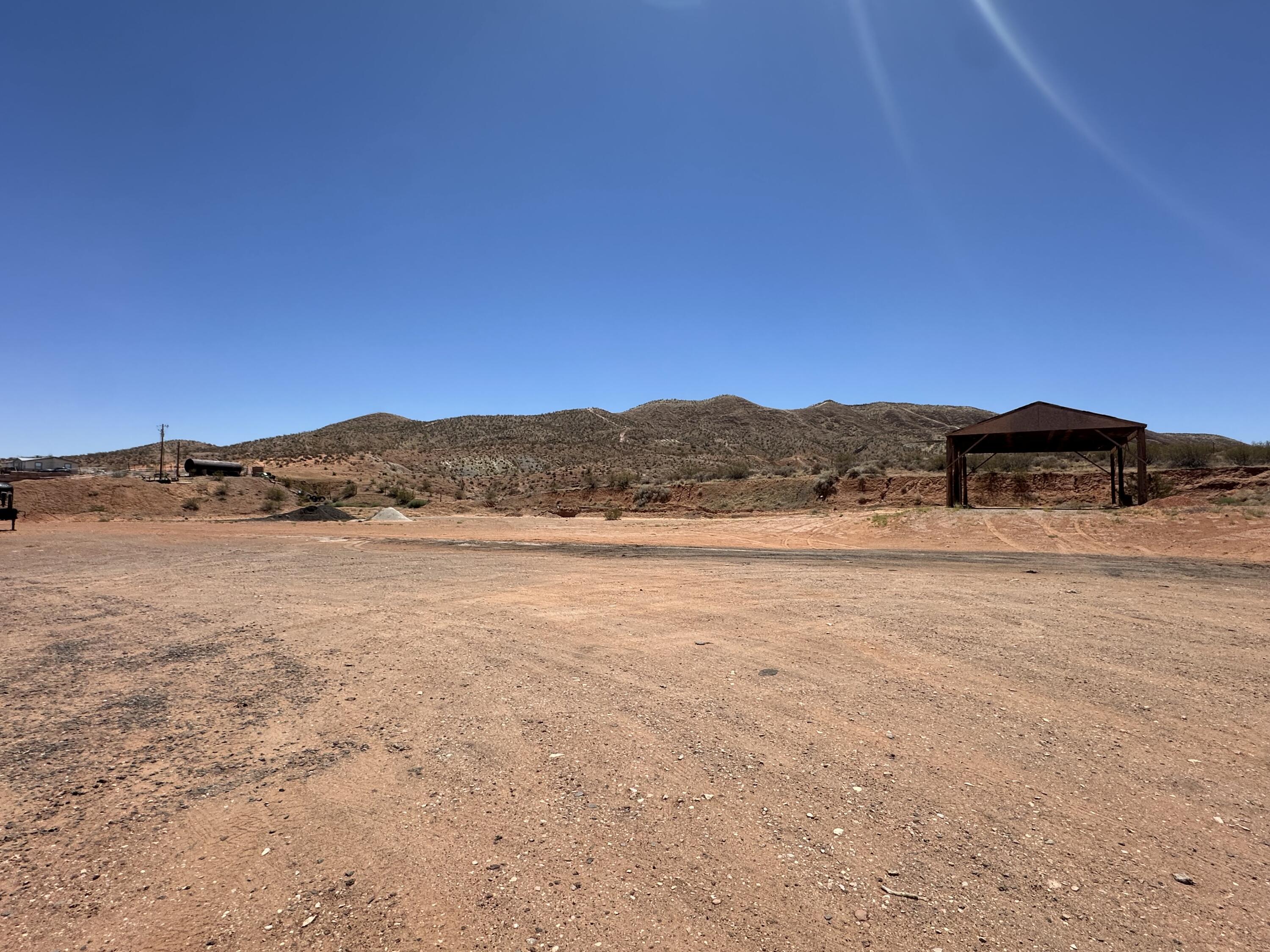 1902 E Washington Dam RD