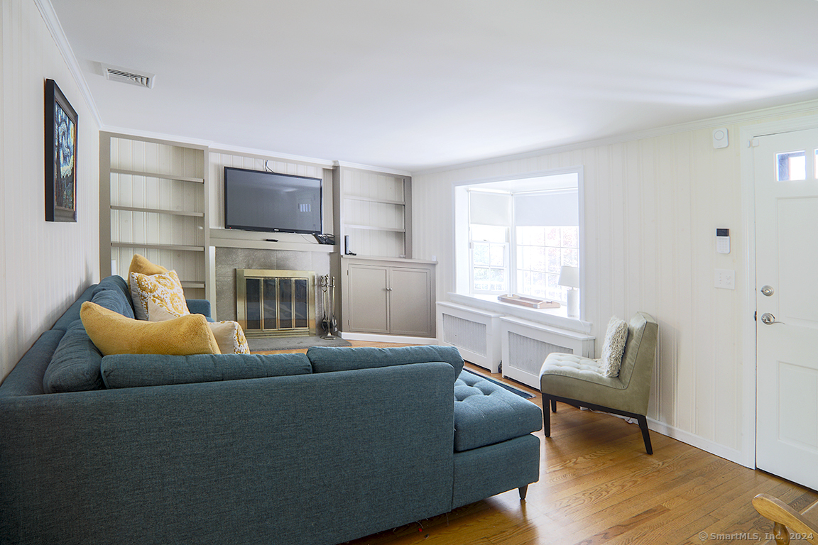 2 Woodacre Road