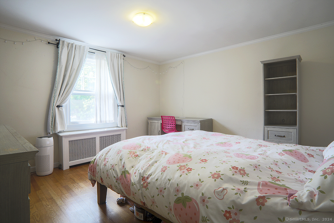 2 Woodacre Road