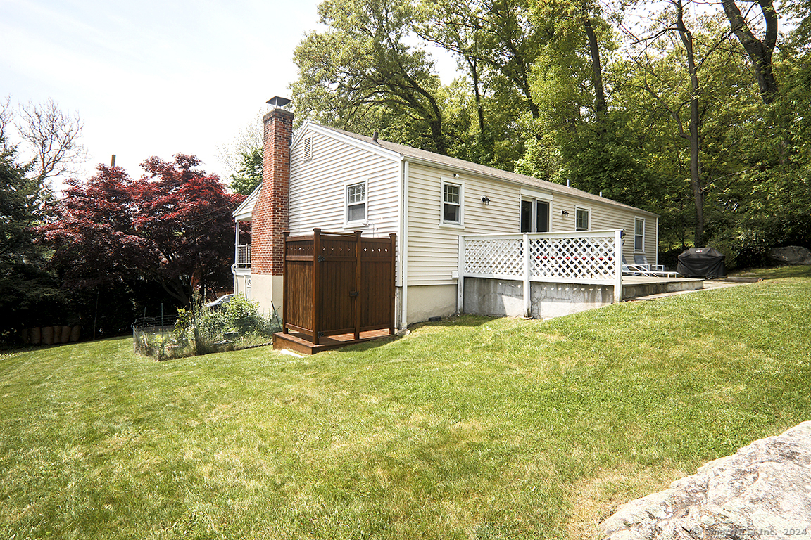 2 Woodacre Road