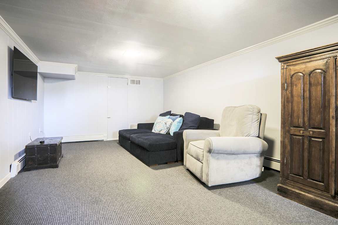 2 Woodacre Road