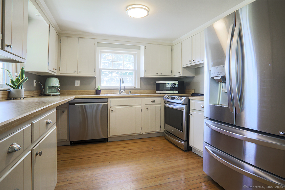 2 Woodacre Road