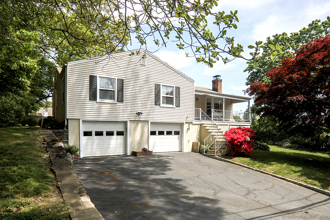 2 Woodacre Road