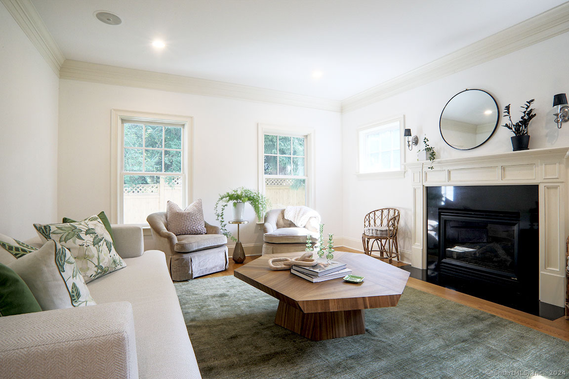 7 Oakleigh Court