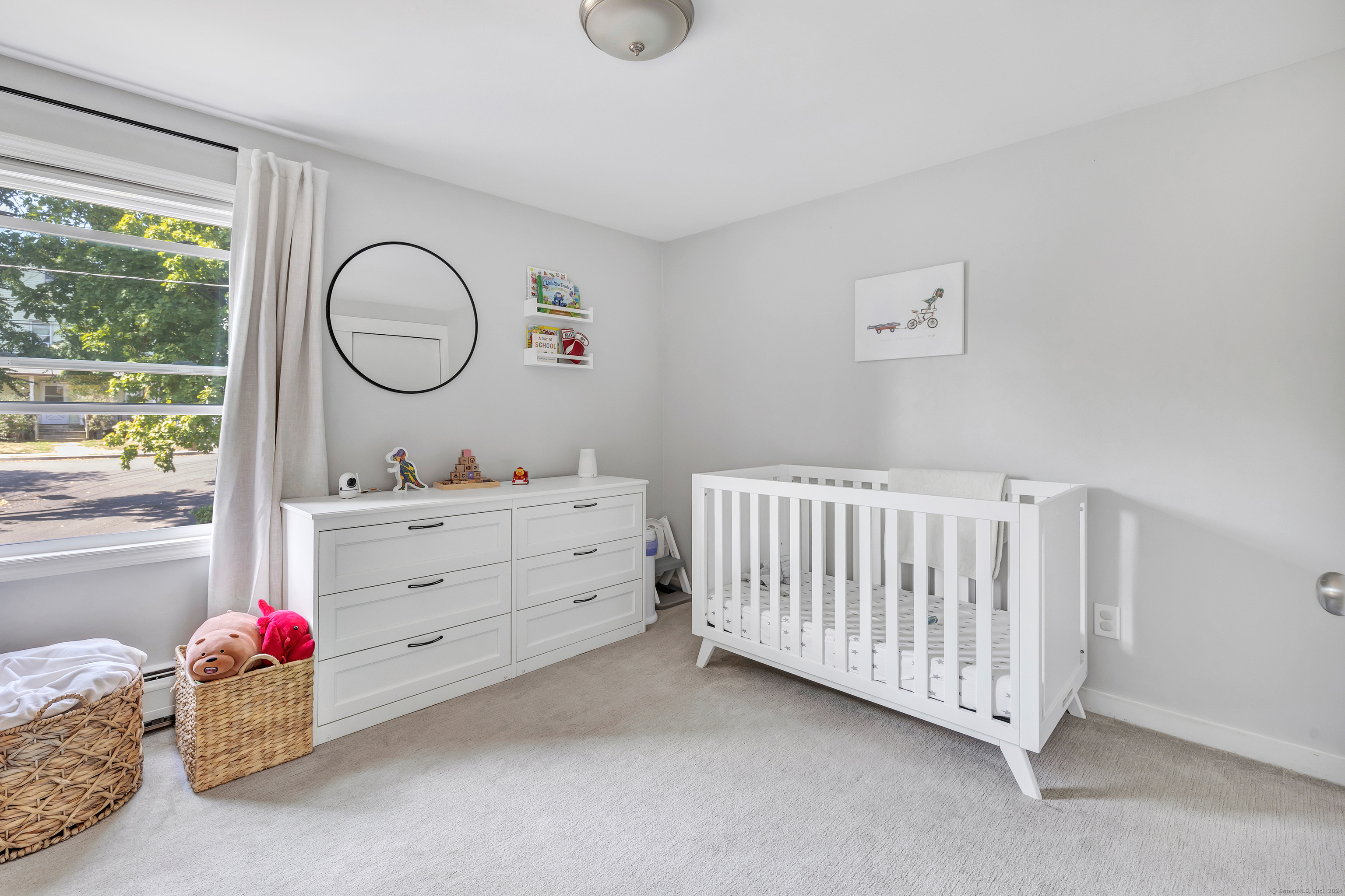 32 Pine Street APT 1B