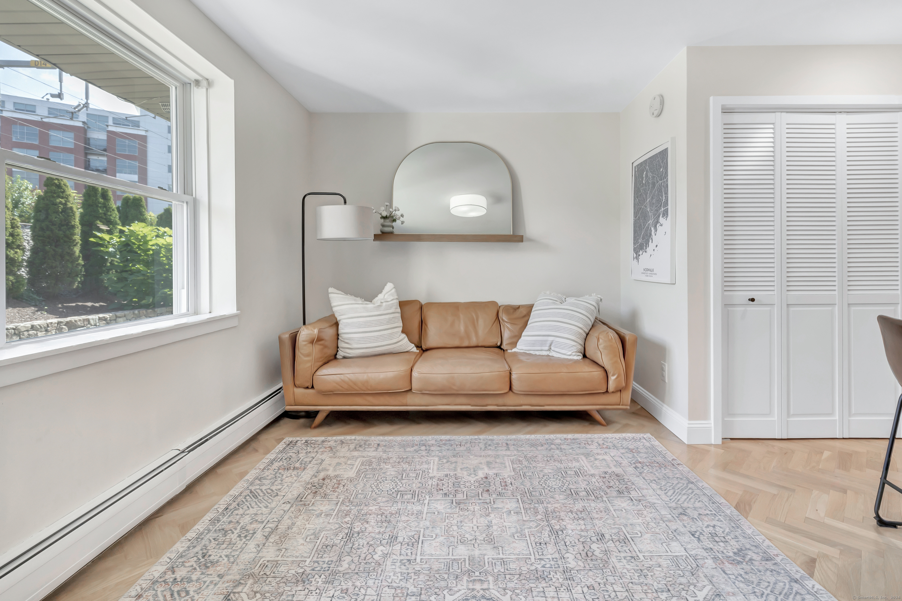 32 Pine Street APT 1B