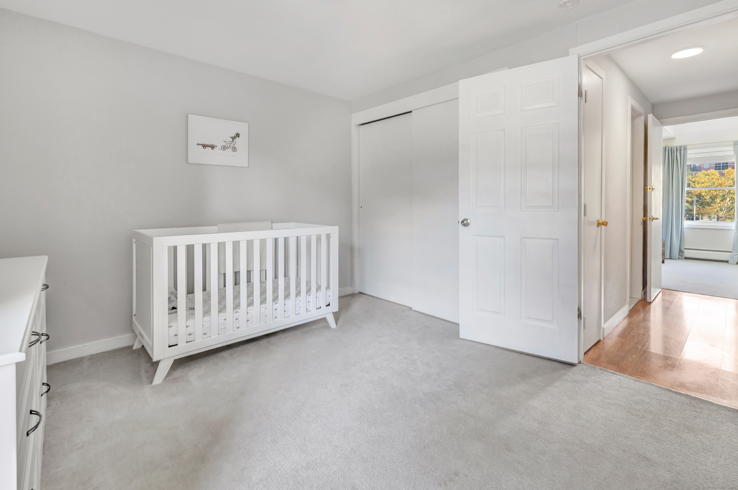 32 Pine Street APT 1B
