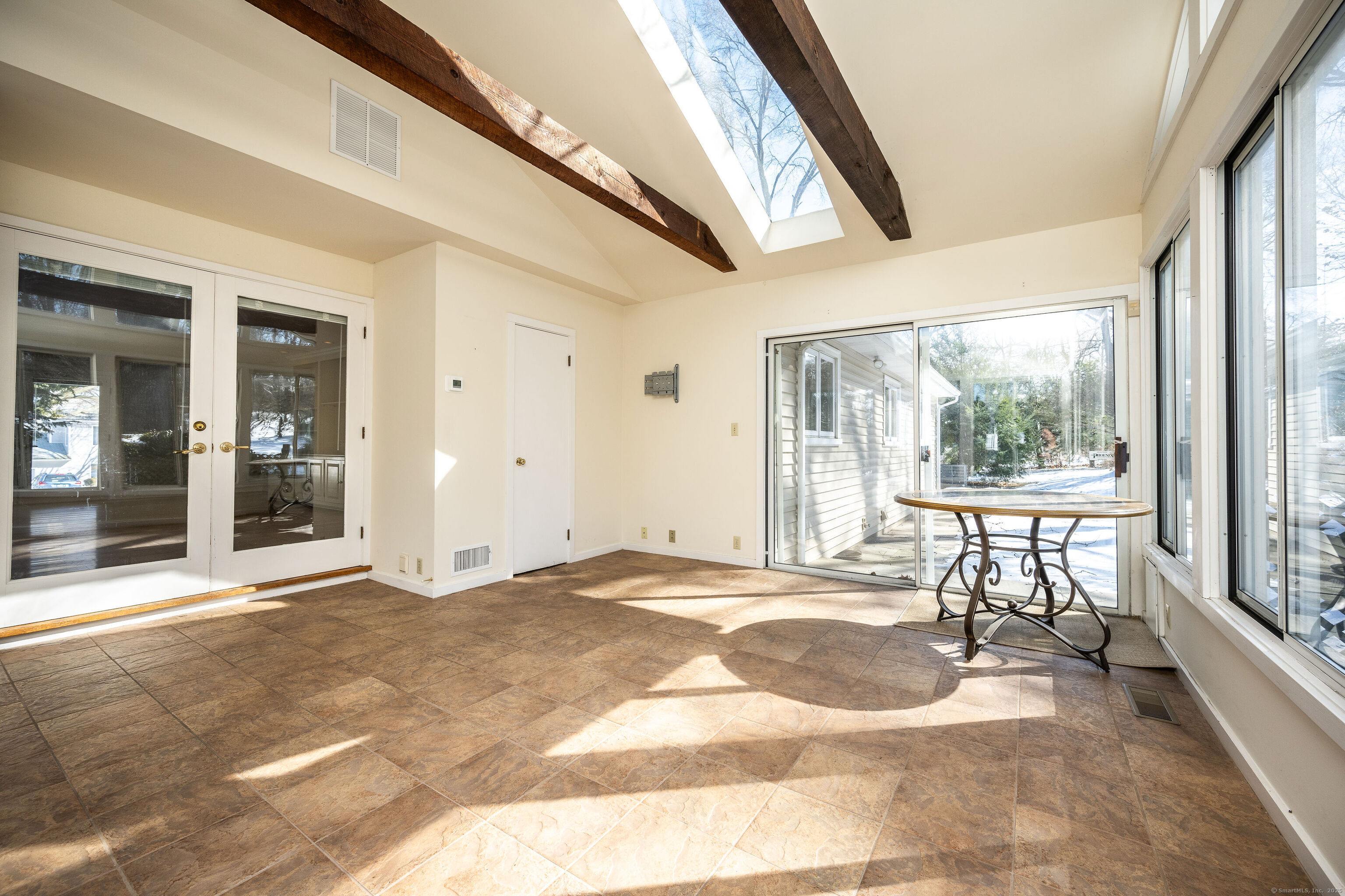 5 Midrocks Drive