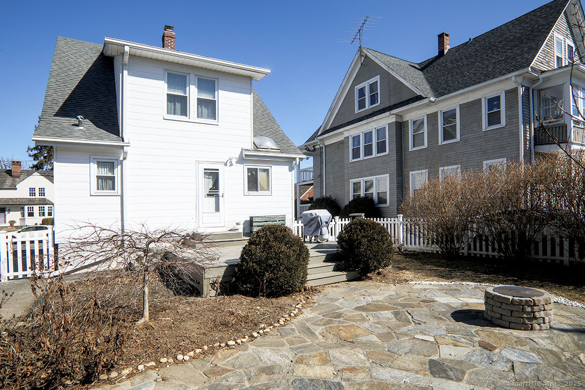 413 Courtland Avenue
