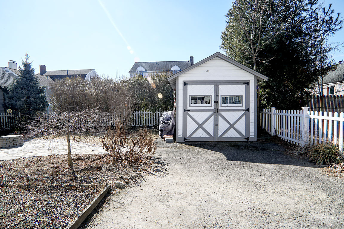 413 Courtland Avenue