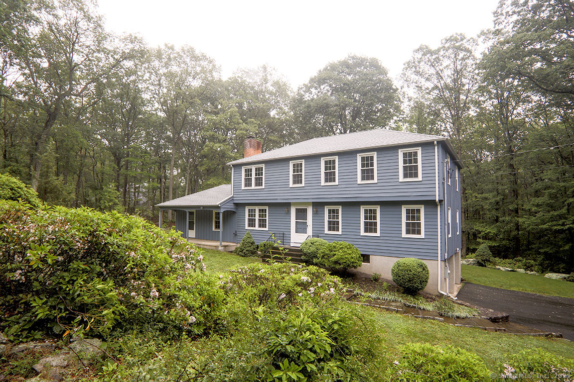 41 Ledgewood Drive