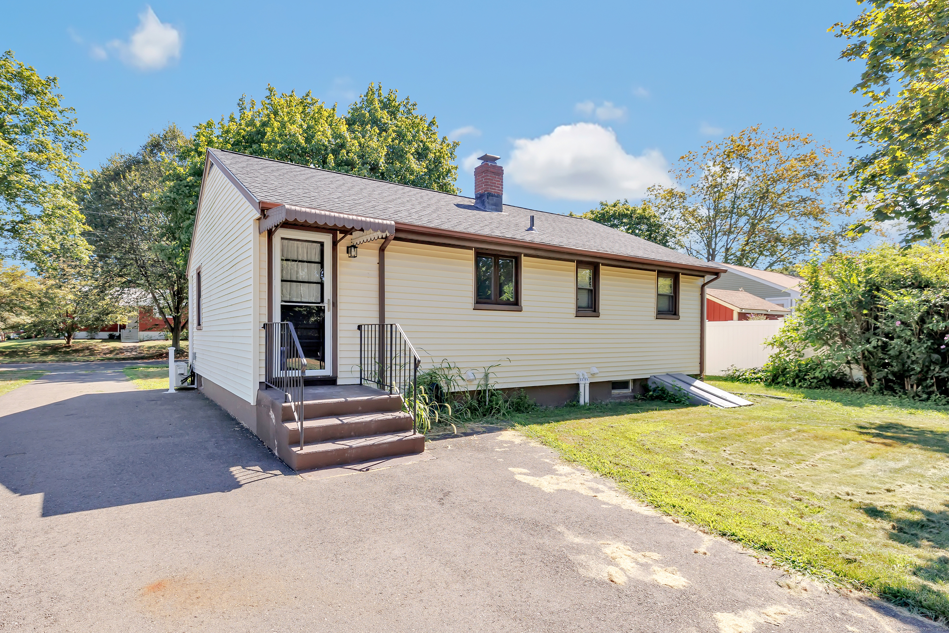 55 Leighton Drive