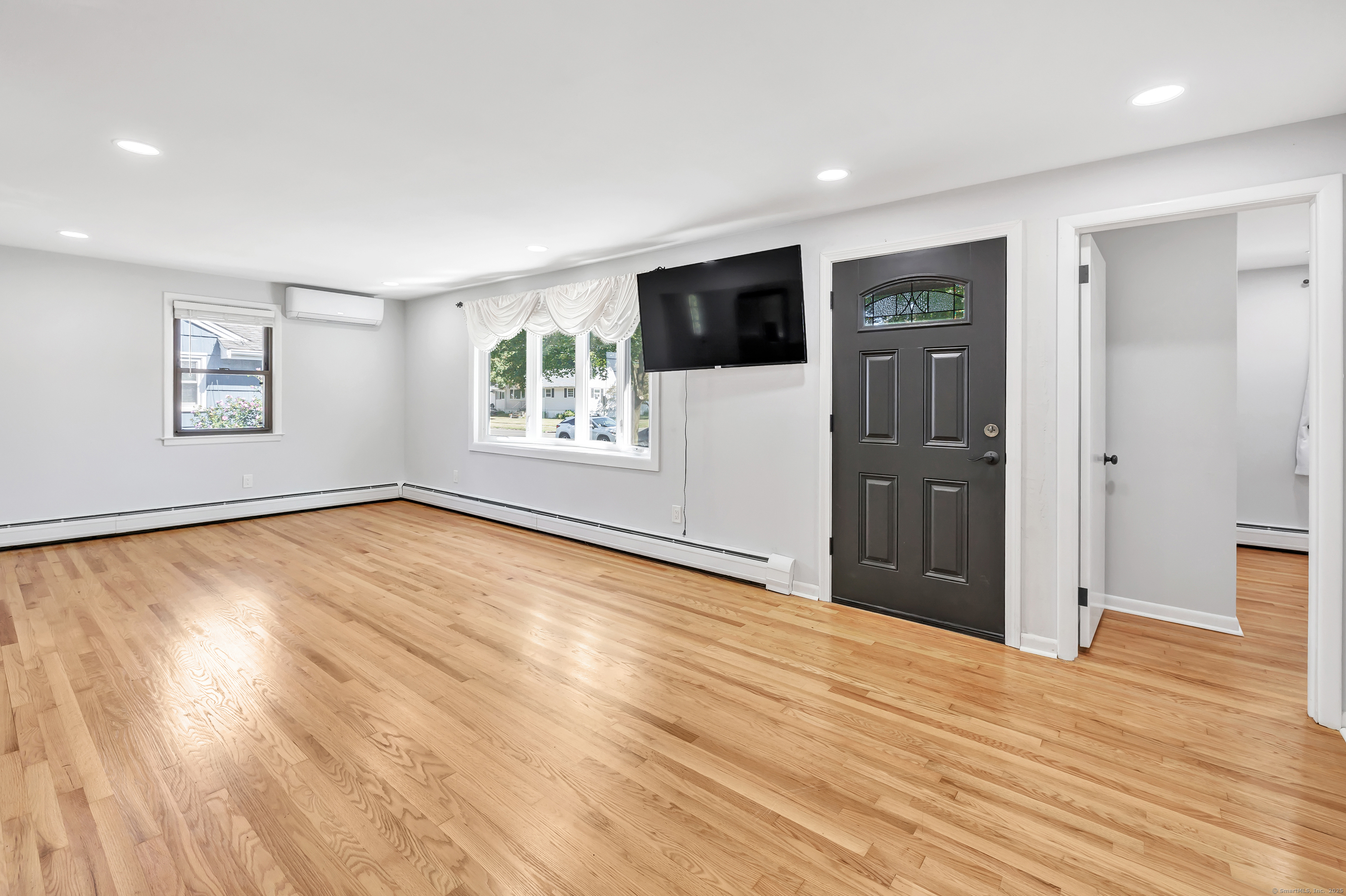 55 Leighton Drive