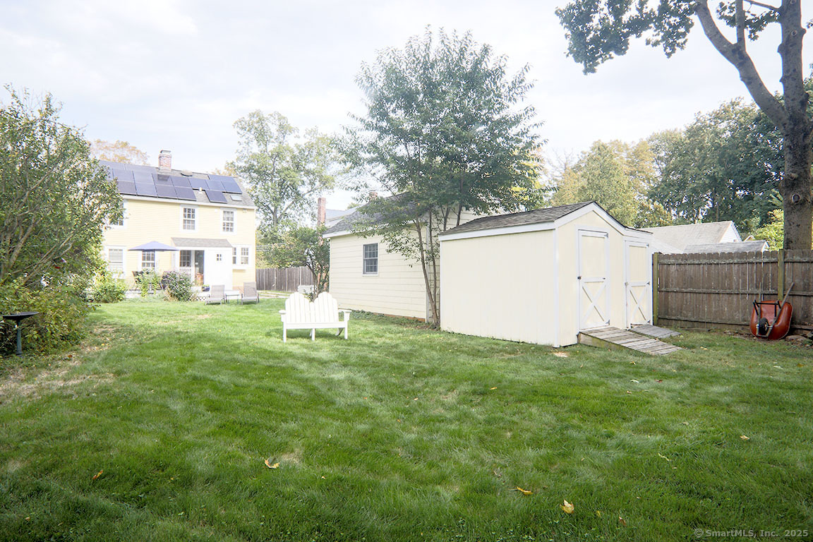 9 Clinton Avenue