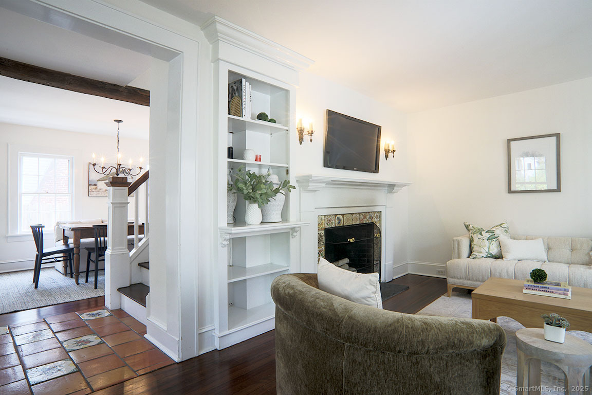 9 Clinton Avenue
