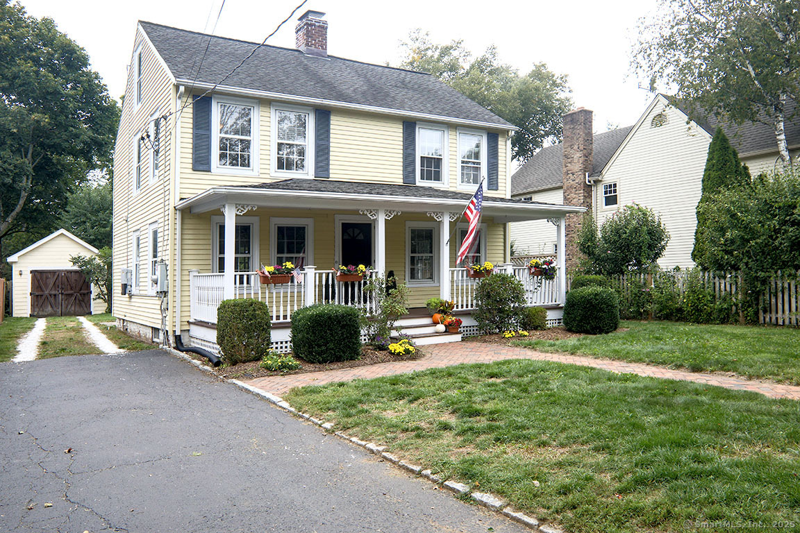 9 Clinton Avenue