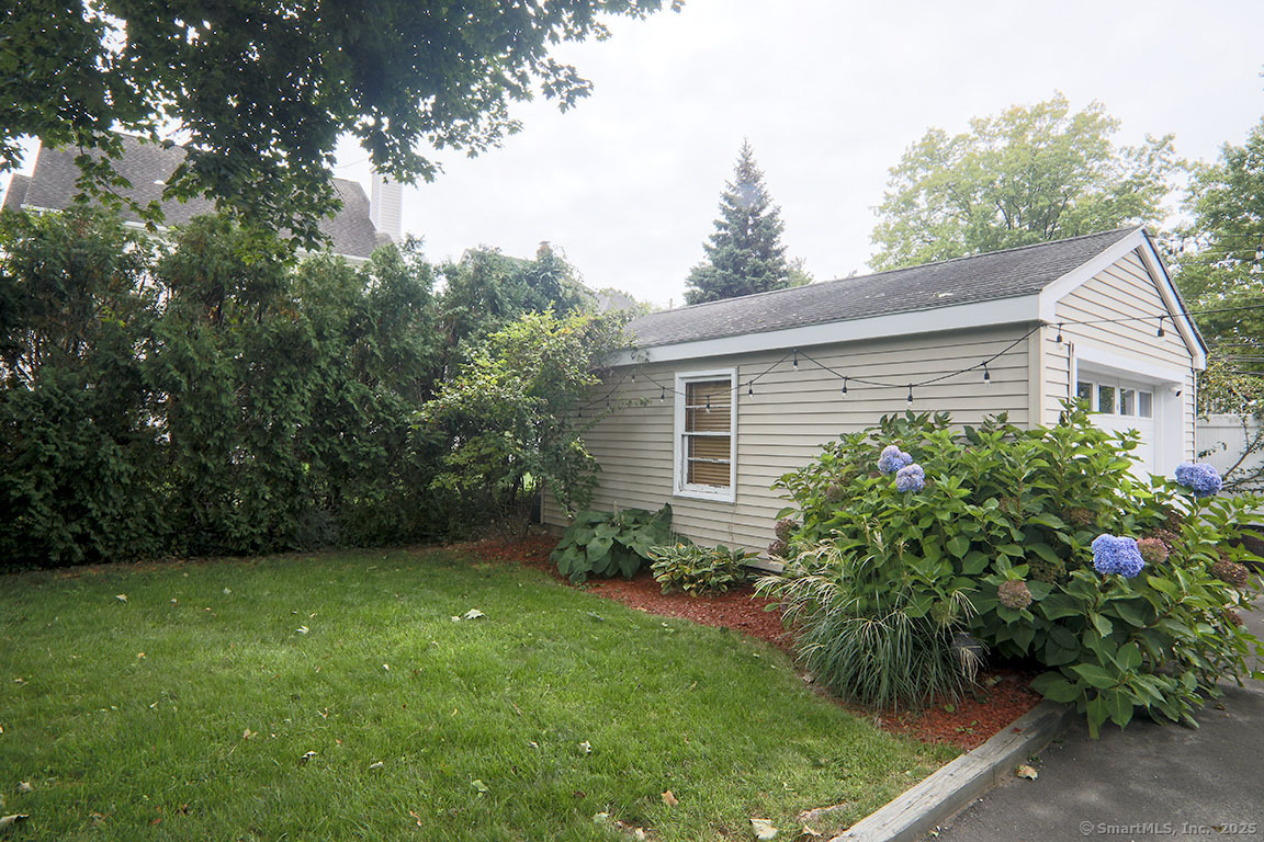 42 Winfield Street