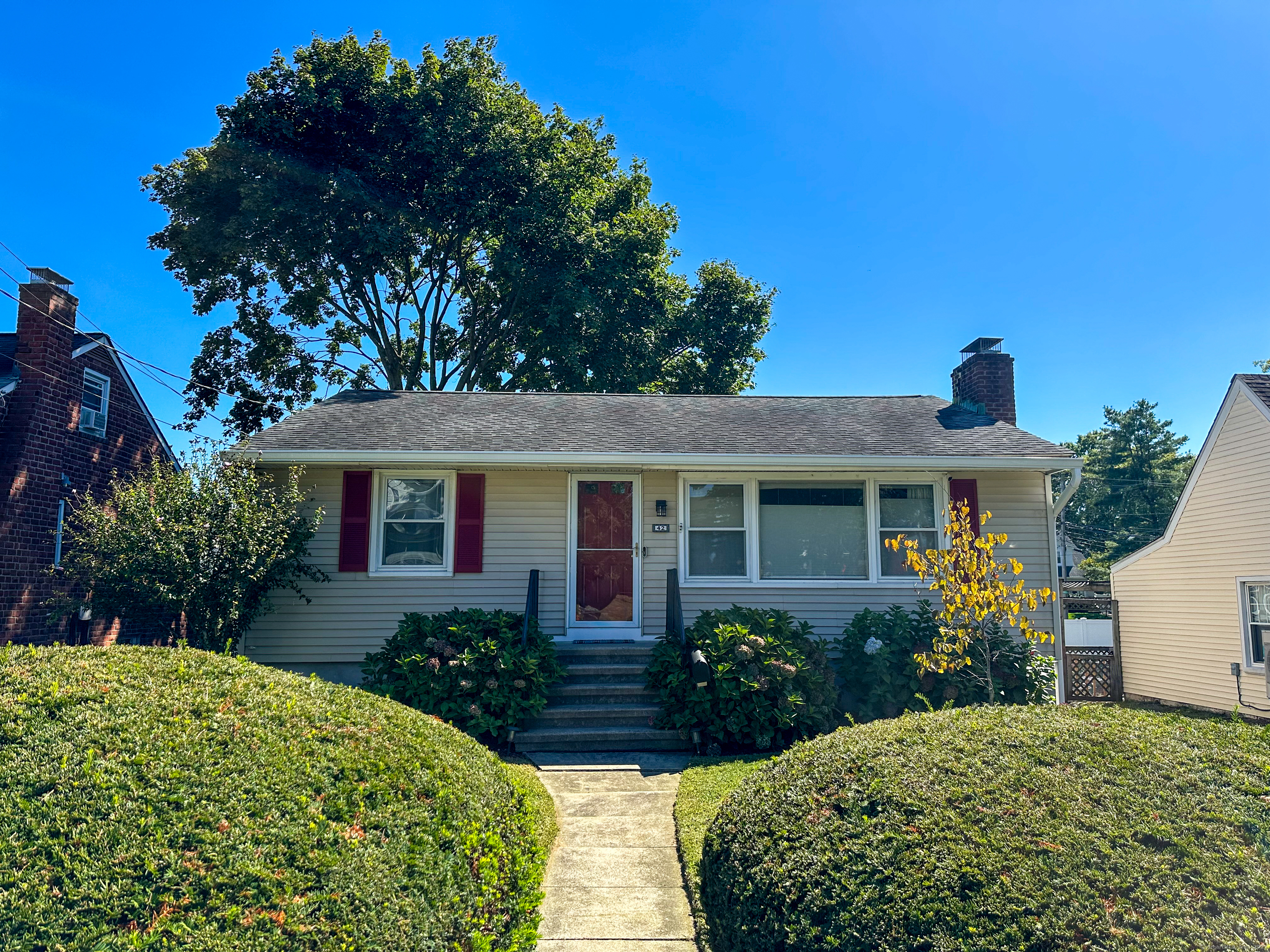 42 Winfield Street