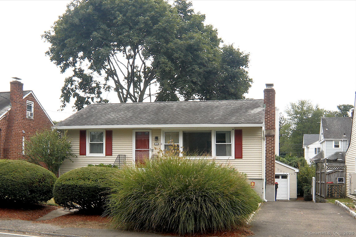 42 Winfield Street