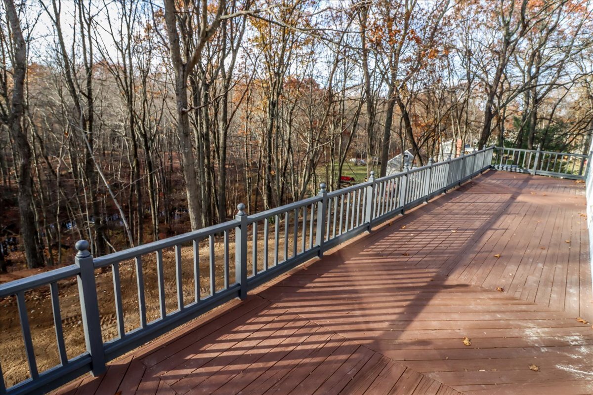 193 Chestnut Ridge Road