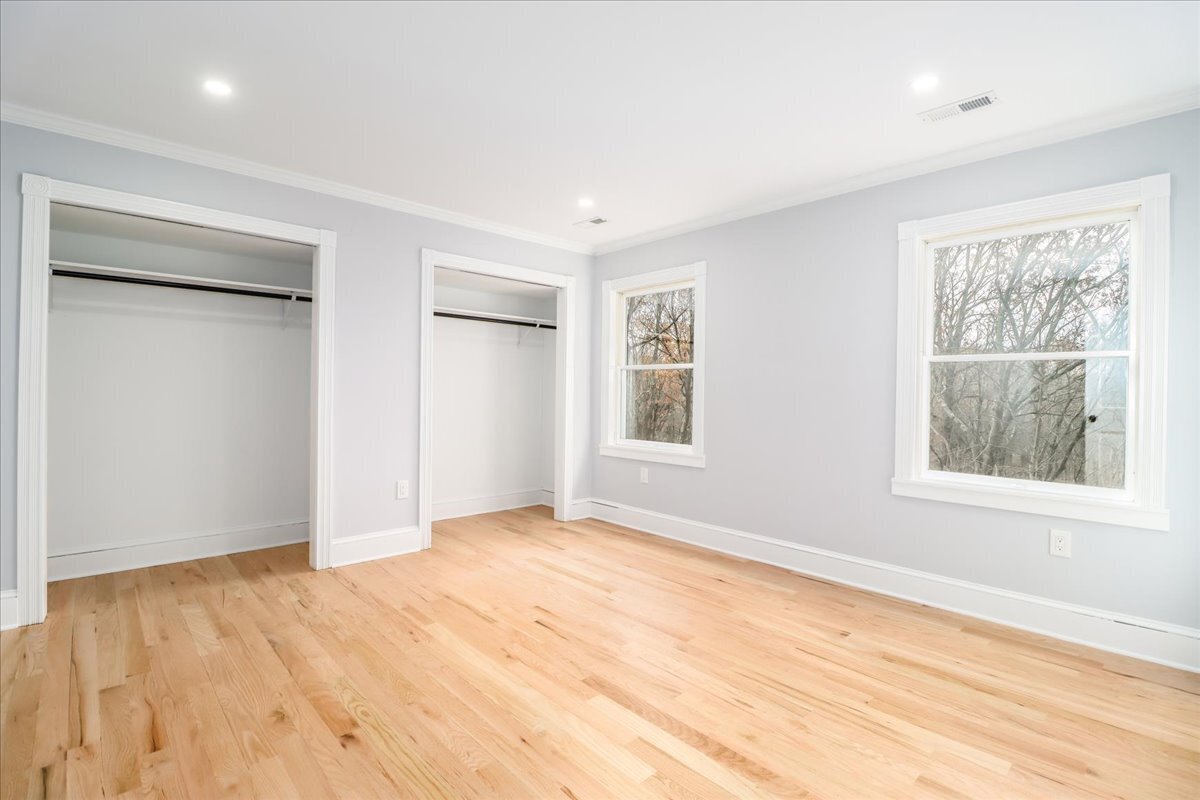 193 Chestnut Ridge Road