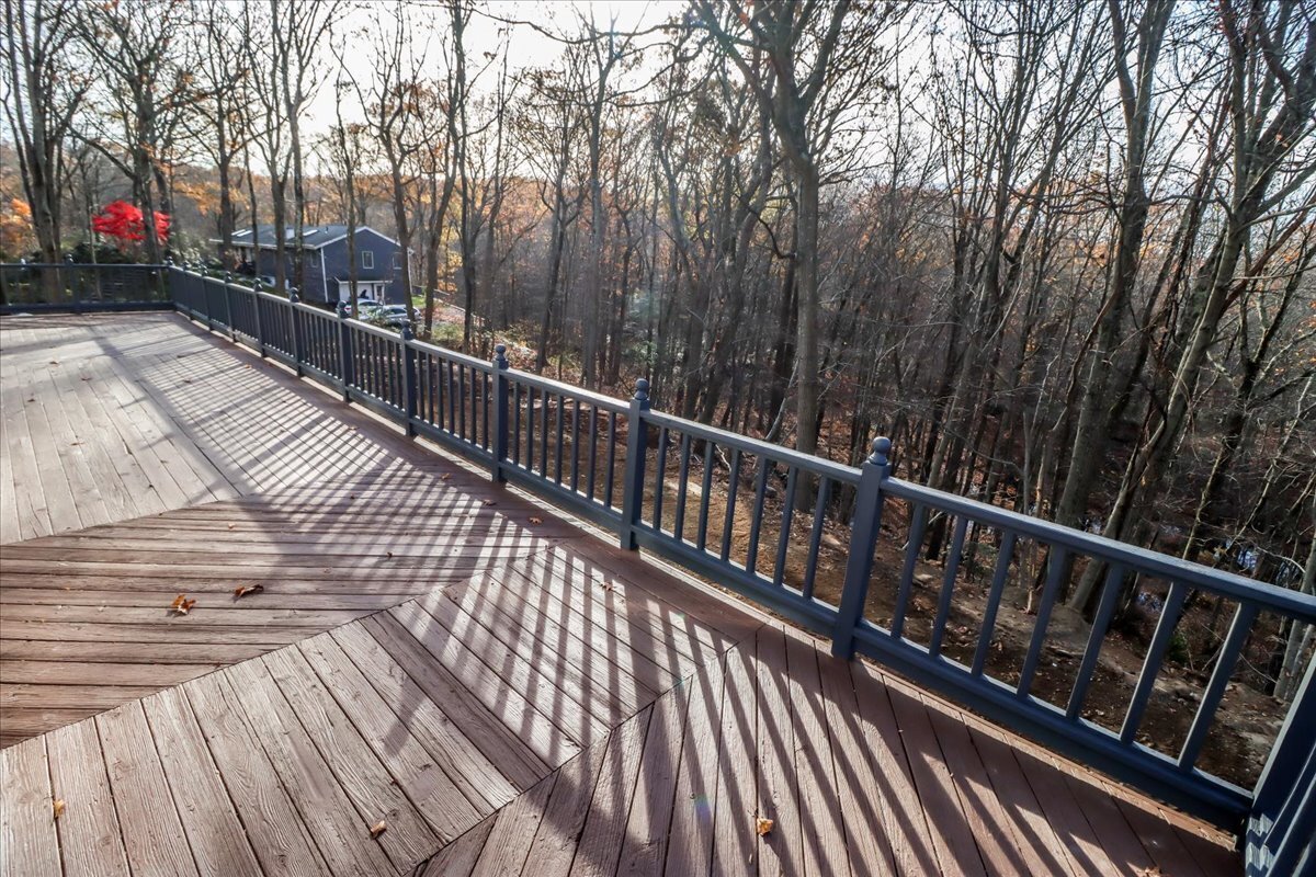 193 Chestnut Ridge Road
