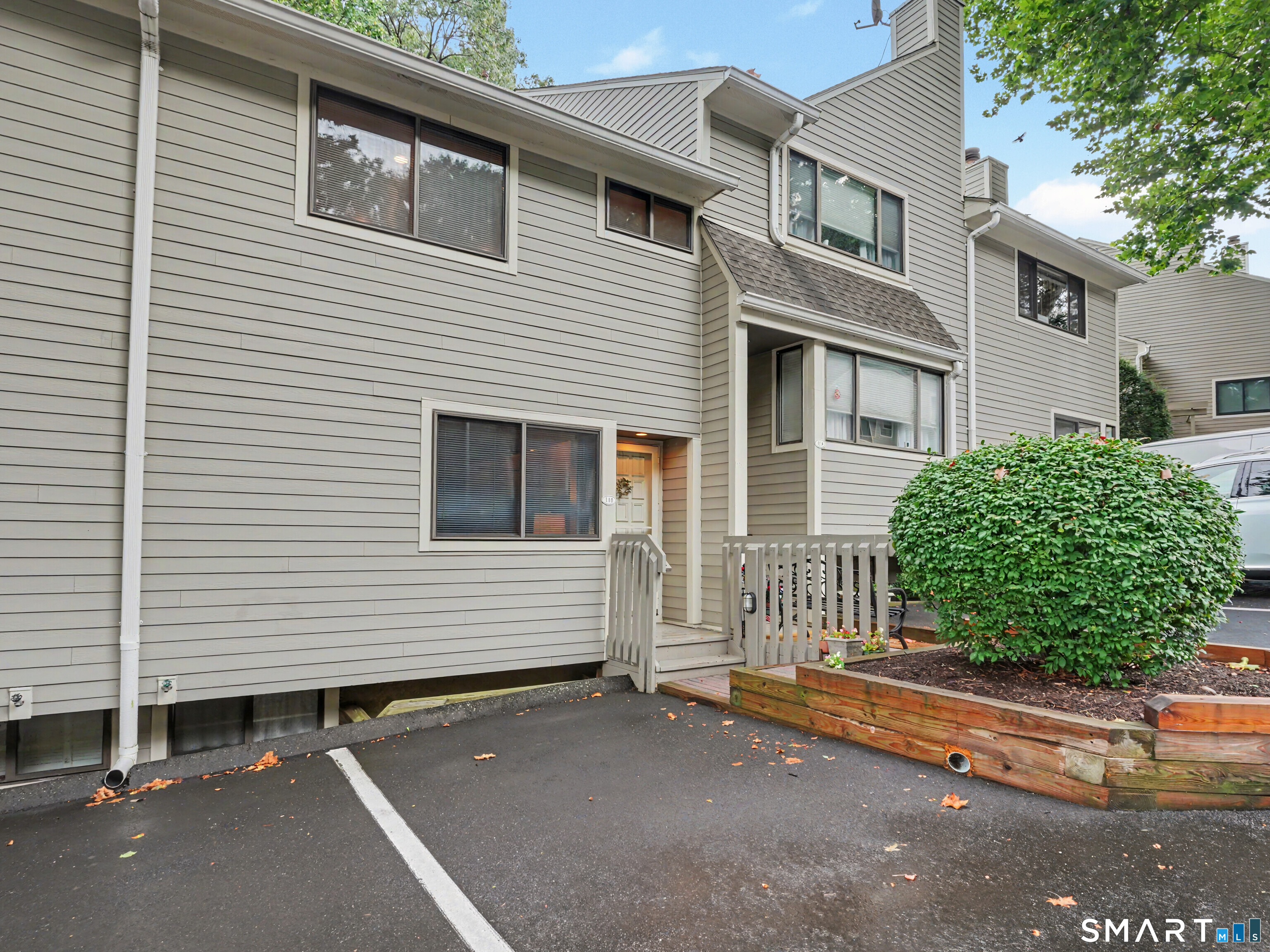 110 Sunrise Hill Road Unit: 110