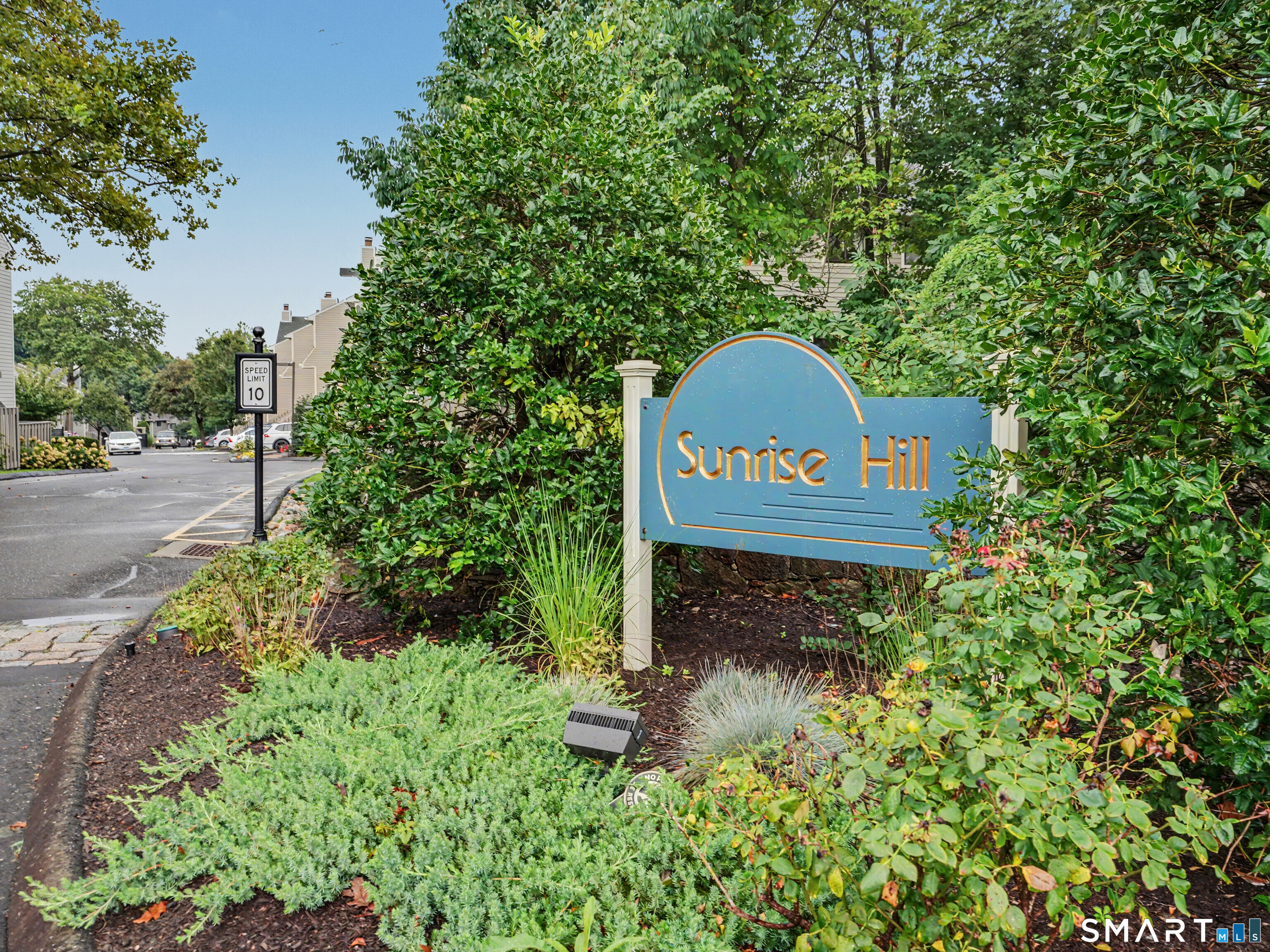 110 Sunrise Hill Road Unit: 110