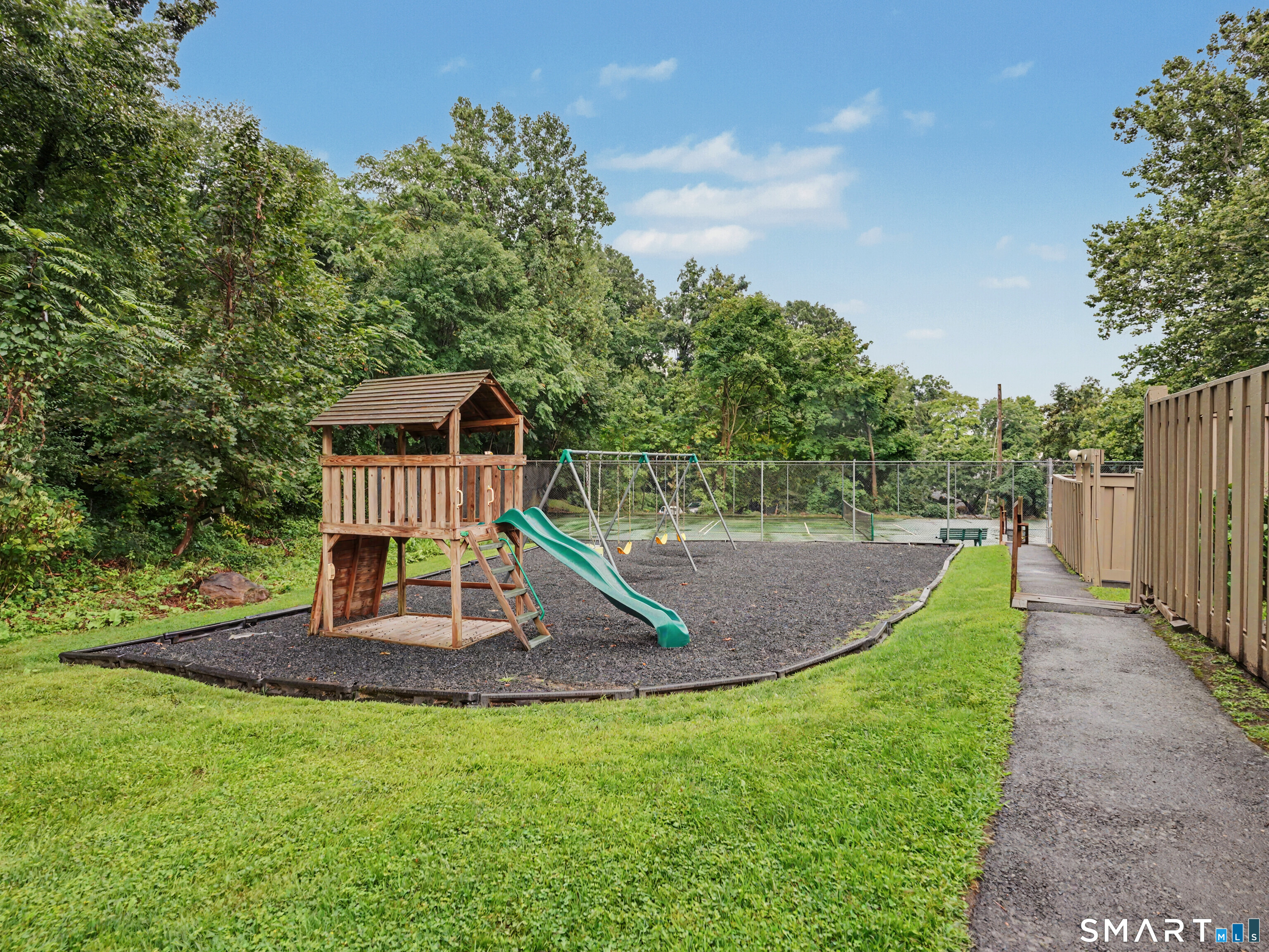 110 Sunrise Hill Road Unit: 110