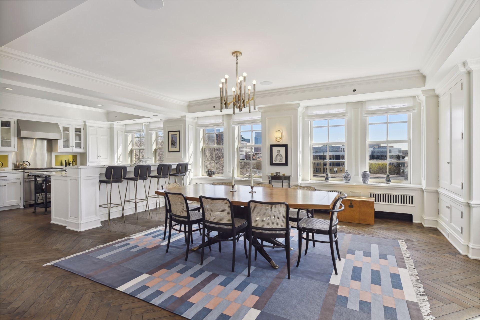 510 Groveland Avenue Unit: 504