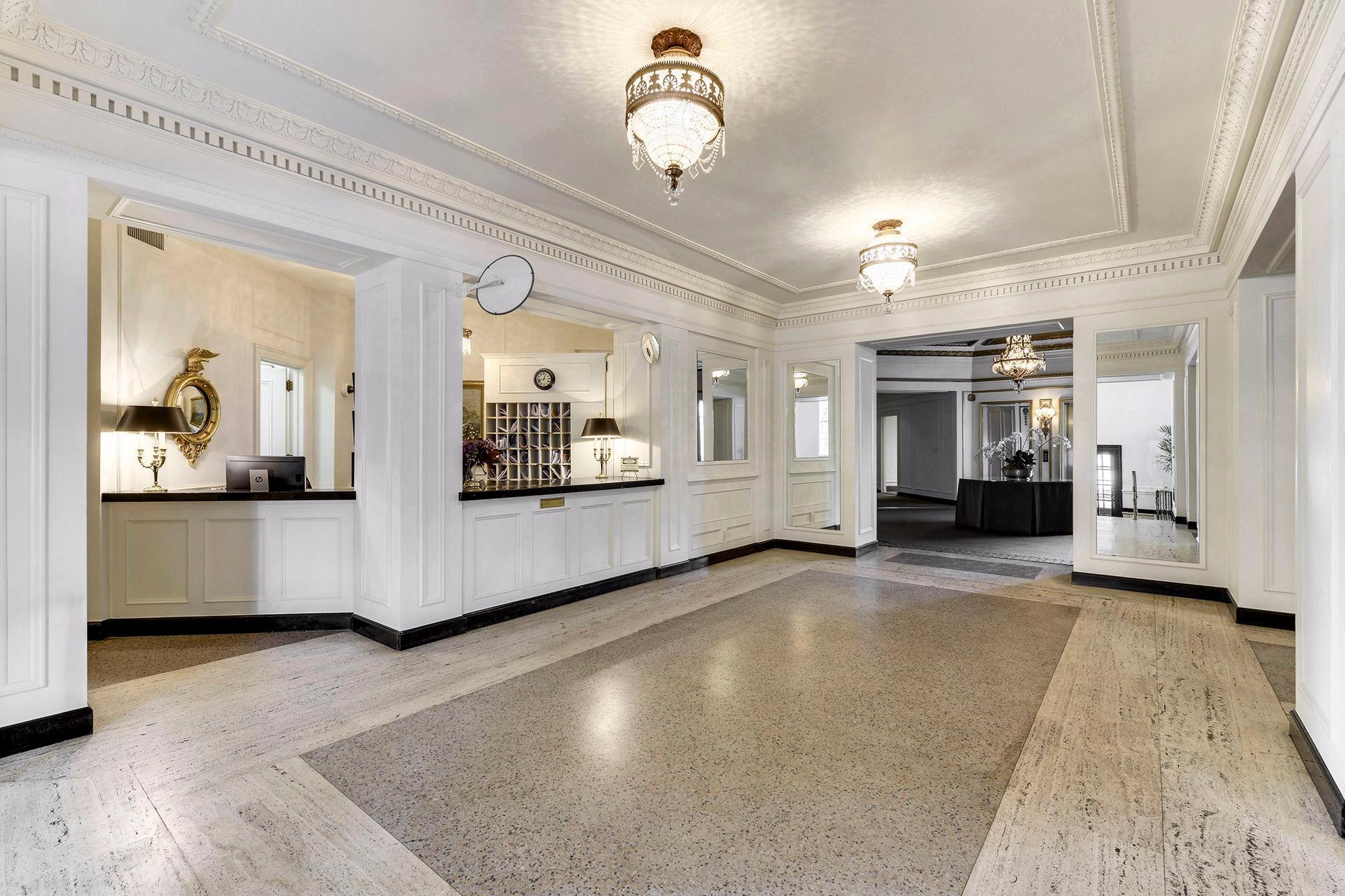 510 Groveland Avenue Unit: 504