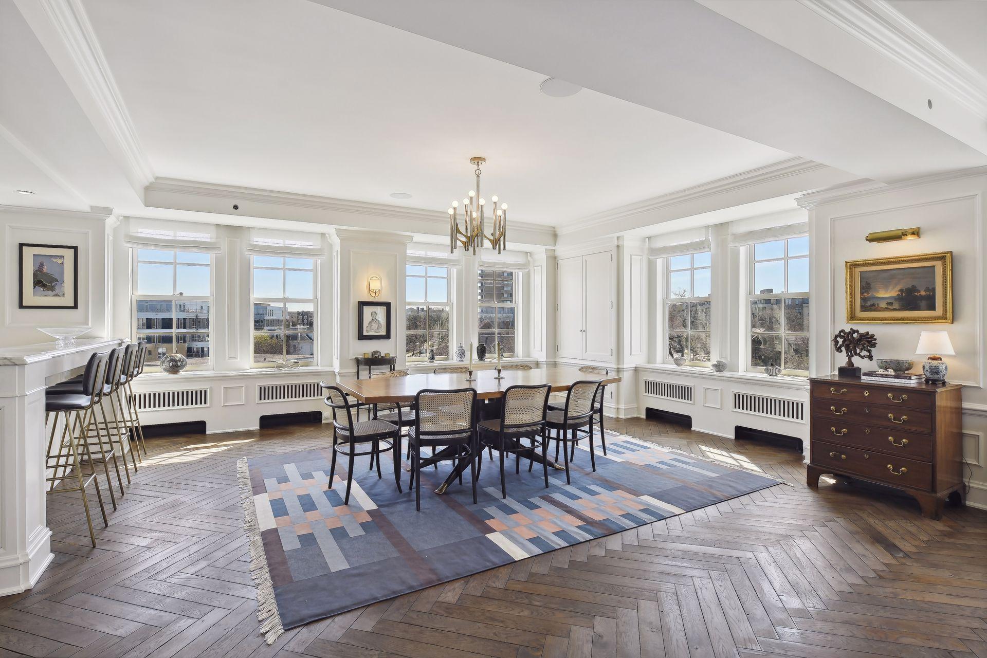 510 Groveland Avenue Unit: 504