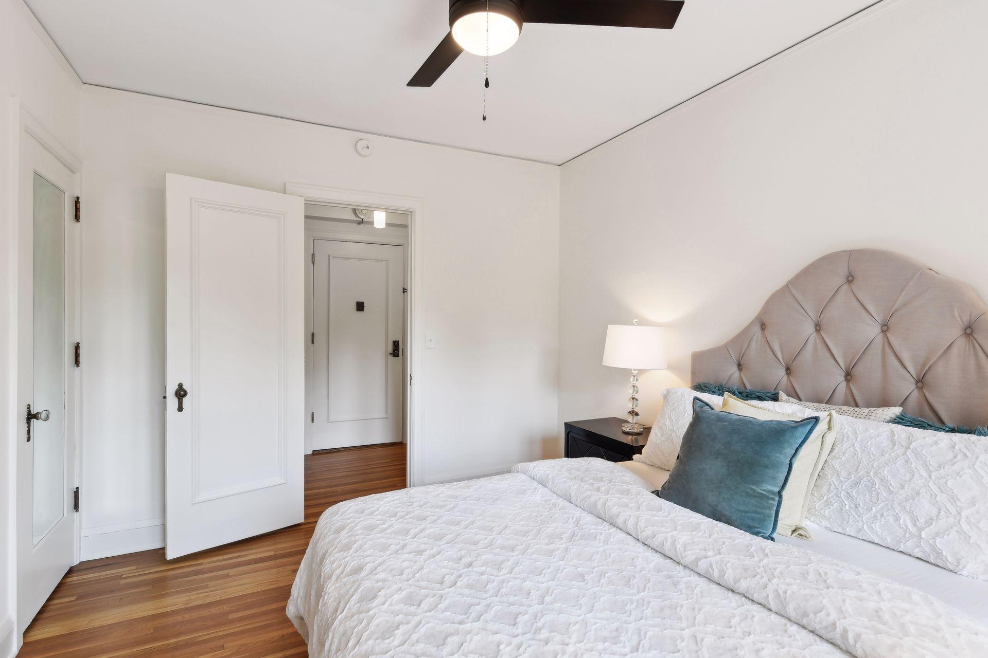 2615 Park Avenue Unit: 213