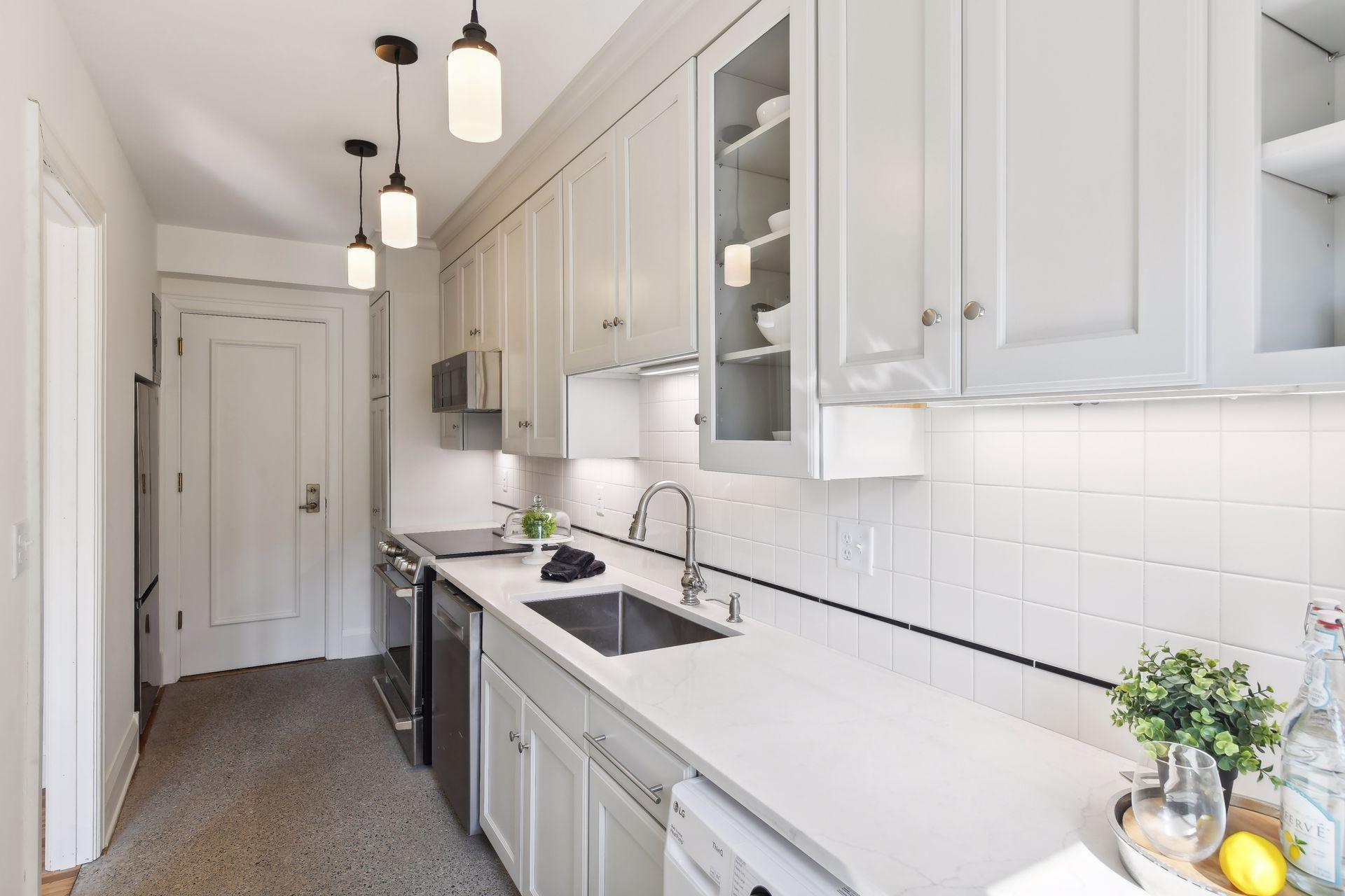 2615 Park Avenue Unit: 213