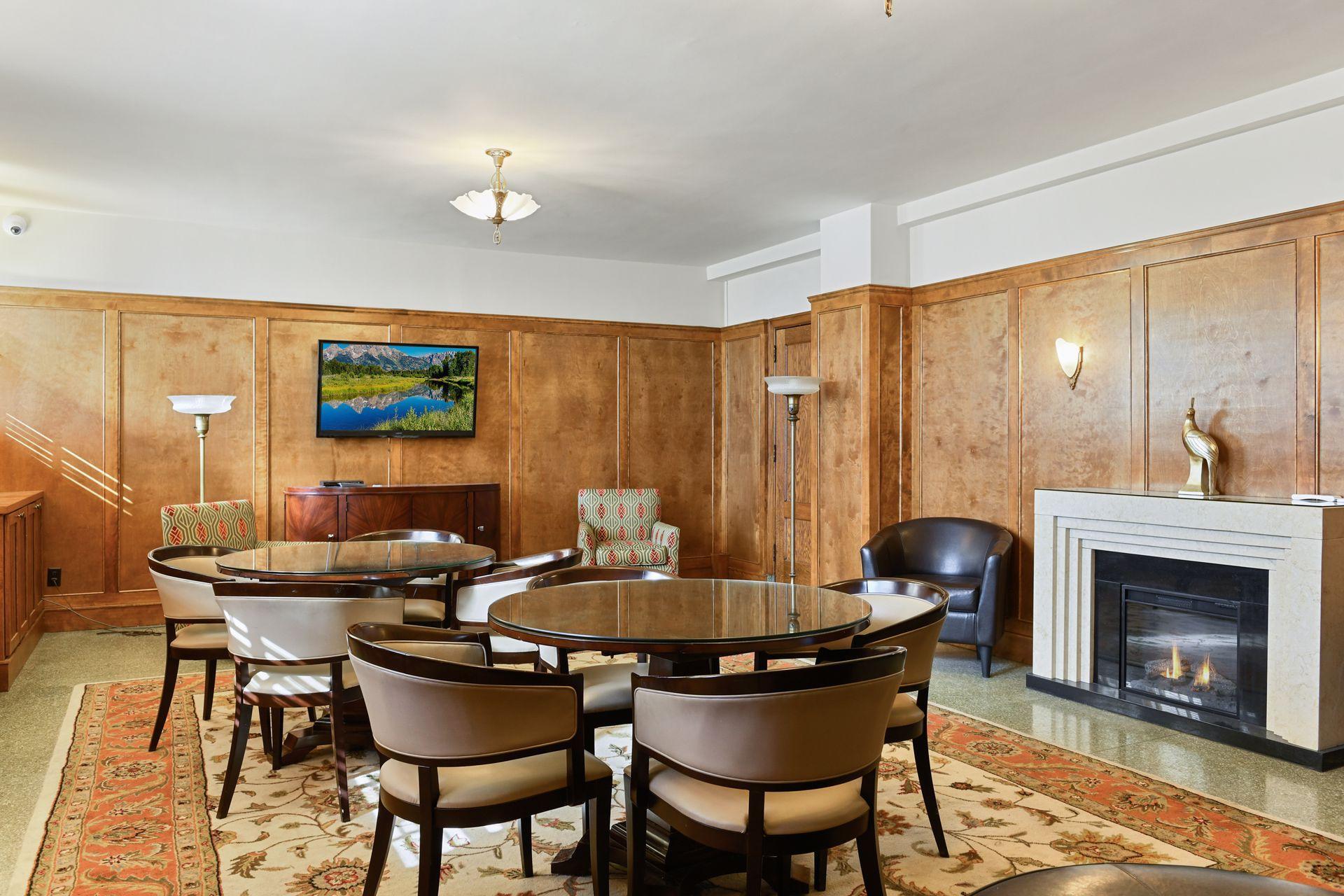 2615 Park Avenue Unit: 213